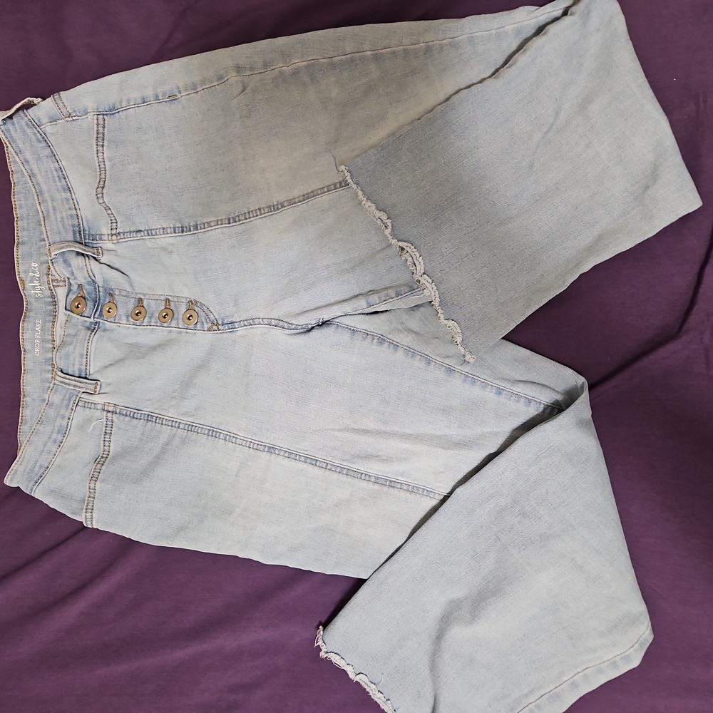 Stylish Light Blue Women's Crop Flare Jeans - Size 14